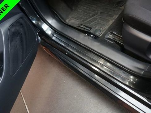 Used 2020 Toyota Corolla LE image 27