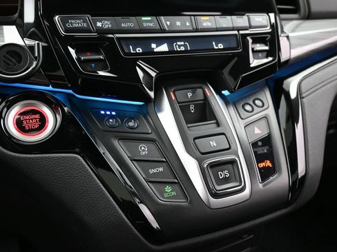 Used 2022 Honda Odyssey Elite image 22