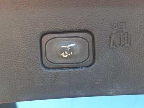 Used 2022 Ford Edge SEL w/ Sport Appearance Package AWD/4WD image 14