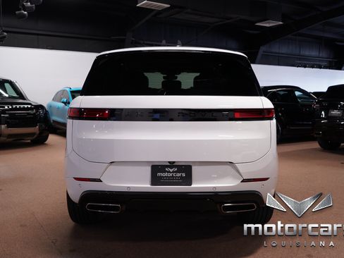 Used 2023 Land Rover Range Rover Sport SE Dynamic AWD/4WD image 6