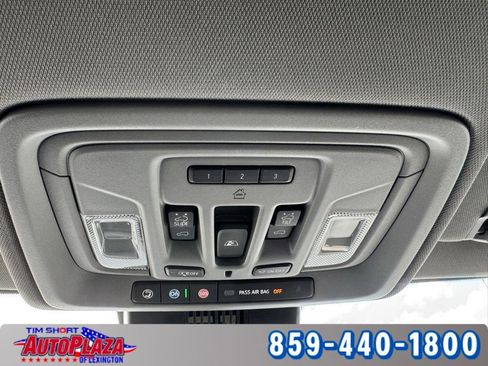 Used 2023 GMC Sierra 1500 Denali w/ Denali Reserve Package AWD/4WD image 35