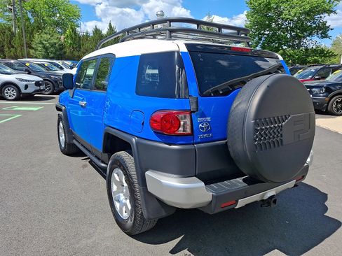 Used 2007 Toyota FJ Cruiser 4WD image 7
