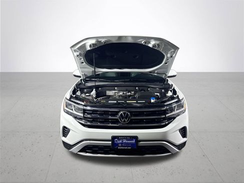 Certified 2022 Volkswagen Atlas SEL image 24