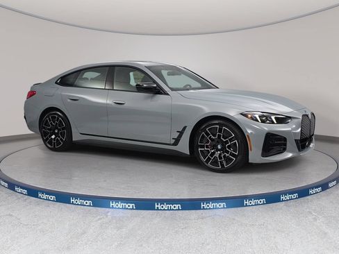 New 2026 BMW i4 xDrive40i w/ M Sport Package AWD/4WD image 3