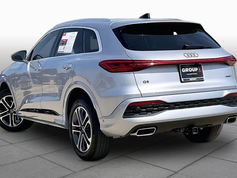 Used 2026 Audi Q5 Premium AWD/4WD image 12