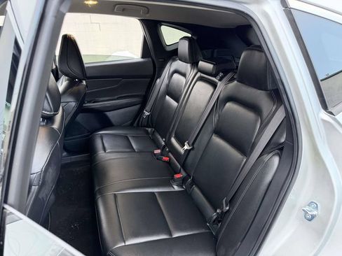 Used 2025 Nissan Murano SV AWD/4WD image 28