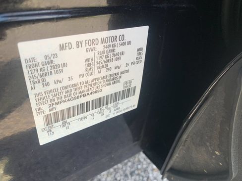Used 2023 Ford Edge SE AWD/4WD image 35