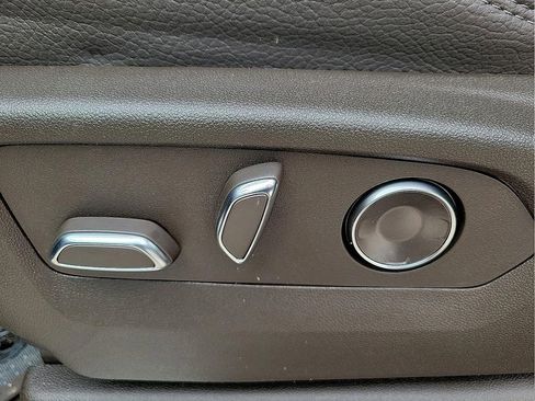 New 2026 GMC Sierra 2500 Denali w/ Denali Reserve Package image 15