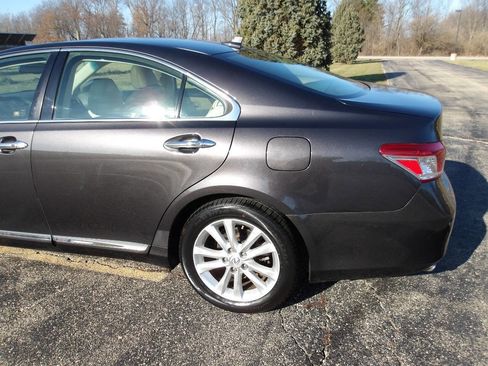 Used 2011 Lexus ES 350 image 35