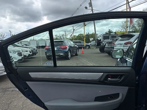 Used 2019 Subaru Legacy 2.5i Premium AWD/4WD image 13