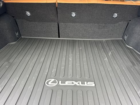 New 2026 Lexus UX 300h AWD image 27