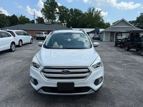 Used 2018 Ford Escape SEL AWD/4WD image 8