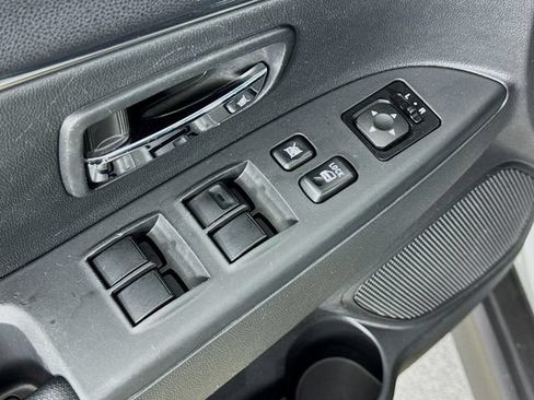Used 2025 Mitsubishi Outlander Sport AWD image 18