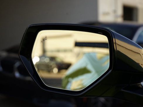 Used 2023 Chevrolet Corvette Z06 w/ Z07 Performance Package image 16