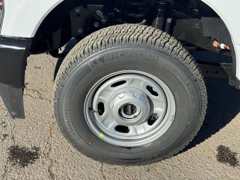 New 2026 Ford F250 XL w/ 360-Degree Camera Package image 9