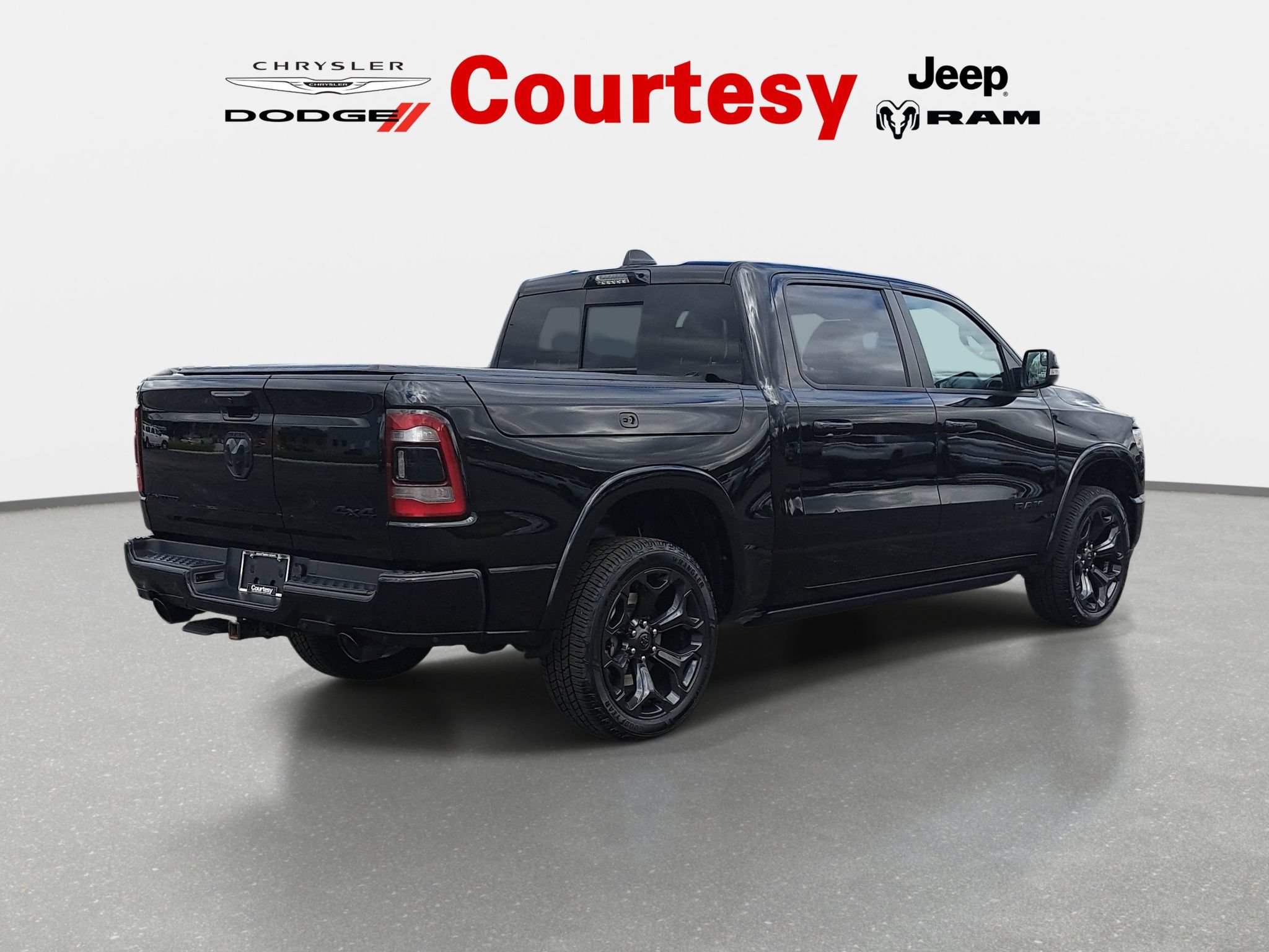 Used 2021 RAM 1500 Limited w/ Night Edition AWD/4WD image 3