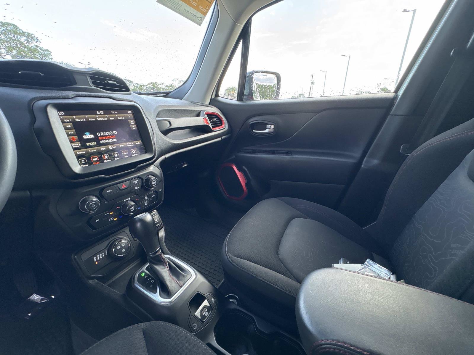 Certified 2023 Jeep Renegade Trailhawk AWD/4WD image 26
