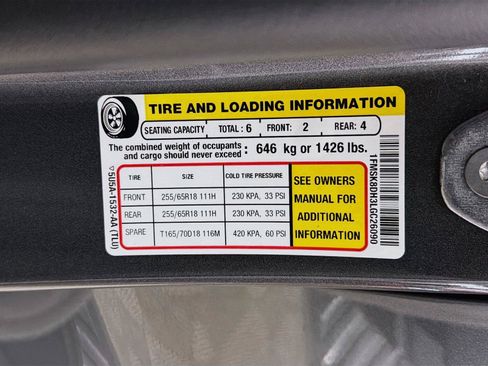 Used 2020 Ford Explorer XLT w/ Equipment Group 202A AWD/4WD image 41
