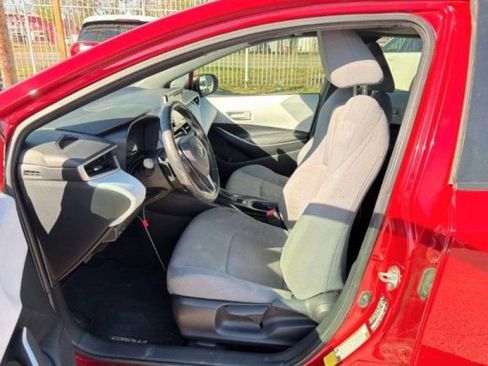 Used 2020 Toyota Corolla SE image 12