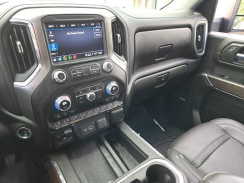Used 2023 GMC Sierra 2500 Denali w/ Denali Ultimate Package AWD/4WD image 14