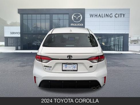Used 2024 Toyota Corolla SE FWD image 7