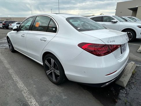 Used 2025 Mercedes-Benz C 300 4MATIC Sedan image 4