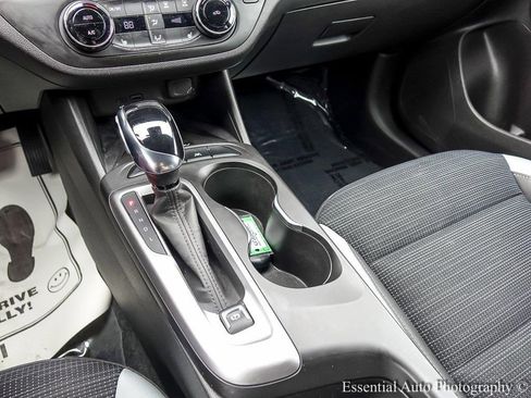 Used 2024 Buick Envista Preferred w/ Convenience I Package image 18