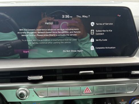 Used 2024 Kia Telluride S FWD image 25