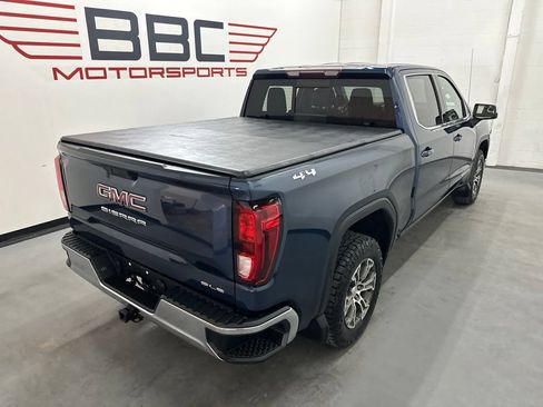 Used 2019 GMC Sierra 1500 SLE w/ SLE Value Package AWD/4WD image 8