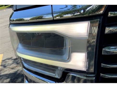 Used 2021 RAM 3500 Laramie image 28