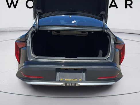 Used 2025 Kia K4 EX image 19