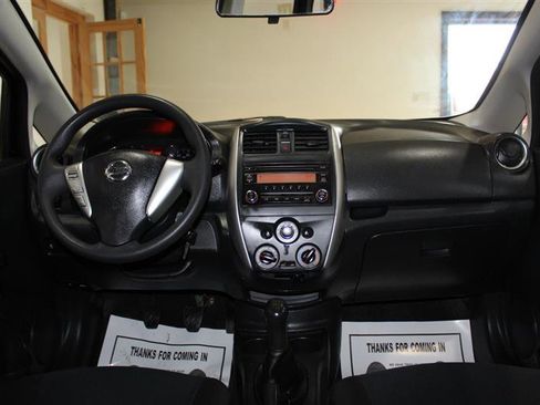 Used 2016 Nissan Versa Note S FWD image 12
