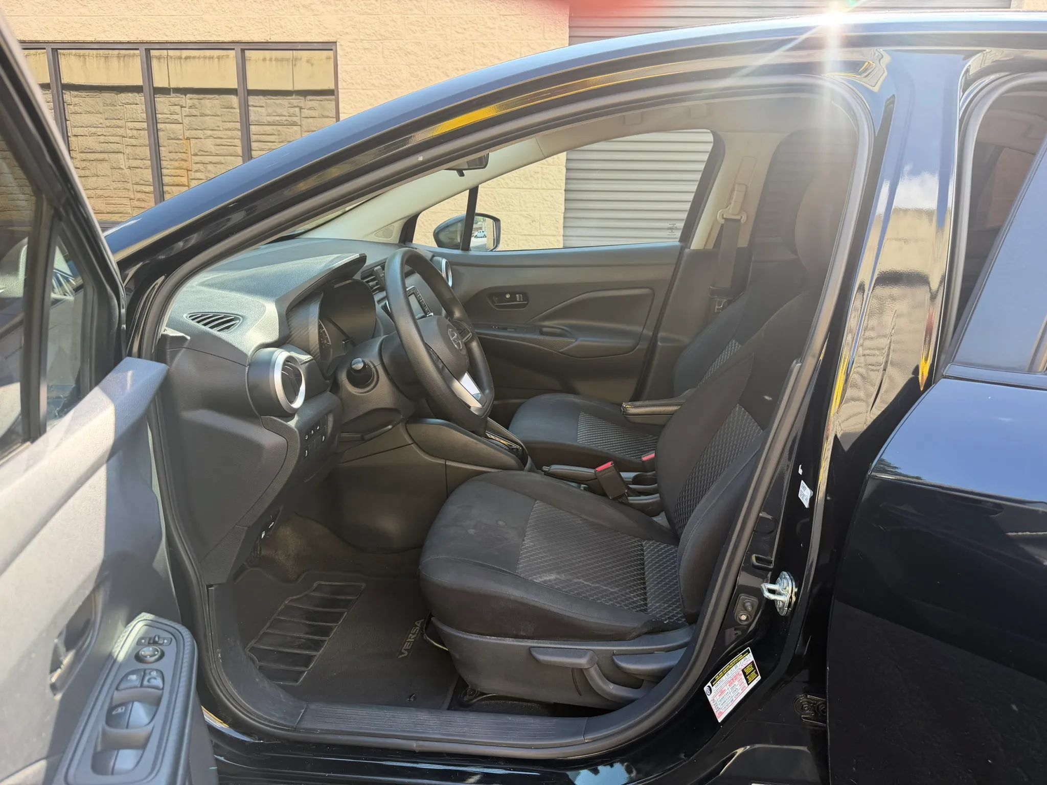 Used 2021 Nissan Versa S FWD image 21