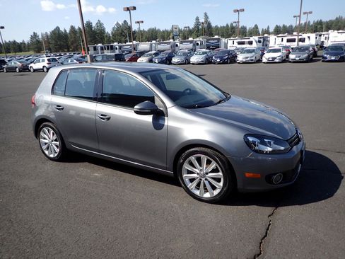 Used 2013 Volkswagen Golf TDI image 7