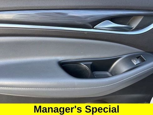 Used 2024 Buick Enclave Premium FWD image 31