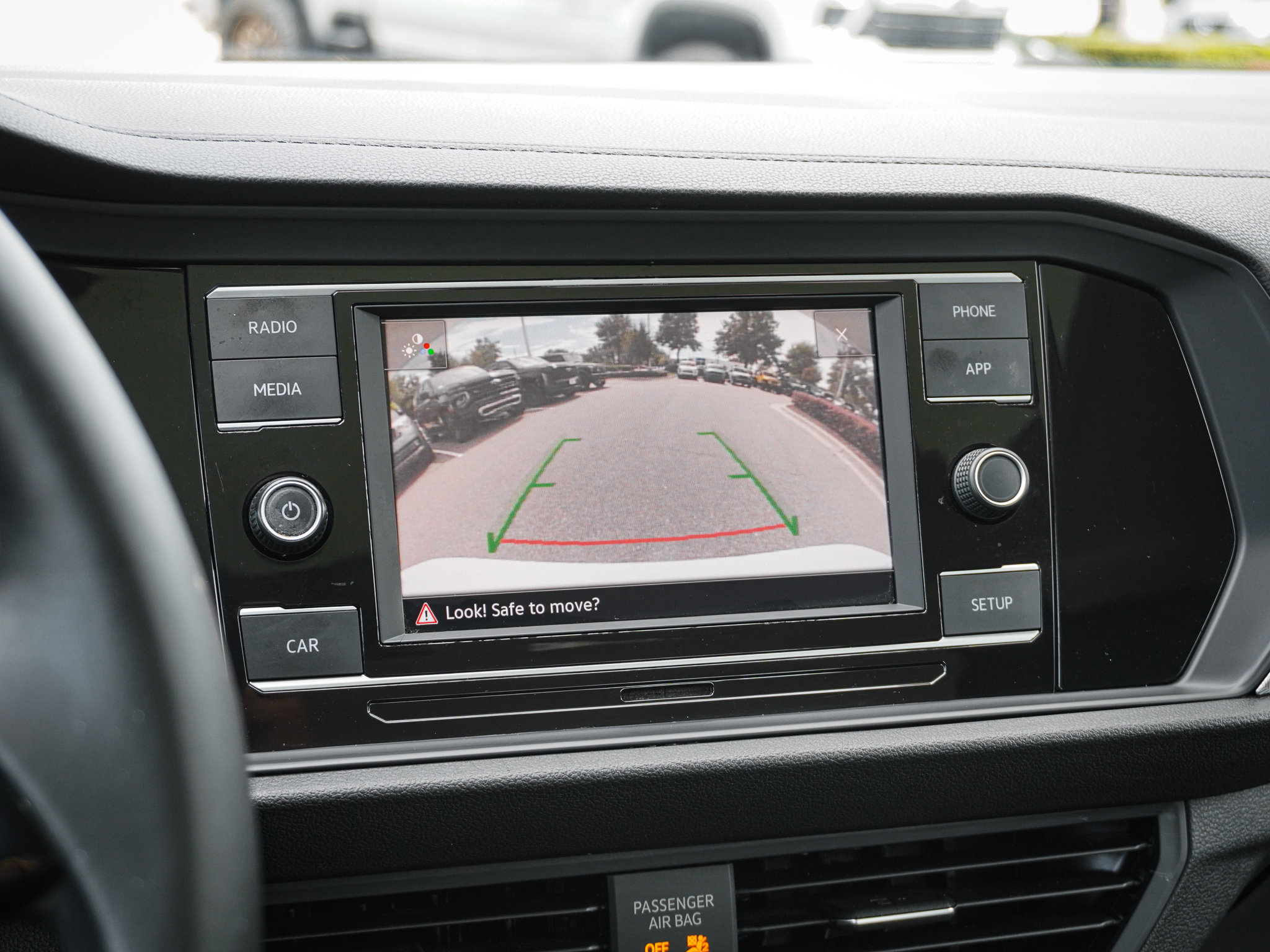 Used 2019 Volkswagen Jetta SE FWD image 25