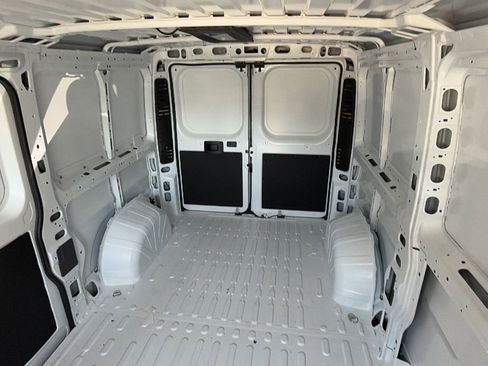 New 2026 RAM ProMaster 2500 w/ Convenience Group image 18