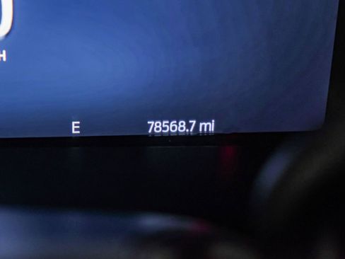 Used 2024 Ford F350 Lariat w/ FX4 Off-Road Package image 19