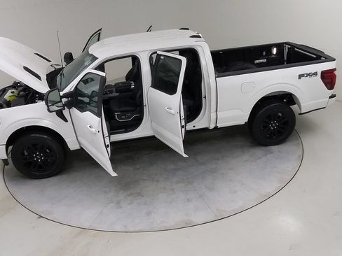 Certified 2025 Ford F150 Platinum w/ FX4 Off-Road Package AWD/4WD image 55