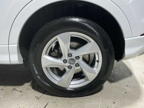 Used 2019 Audi Q3 2.0T Premium AWD/4WD image 8