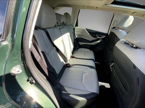 Used 2022 Subaru Forester Limited AWD/4WD image 25