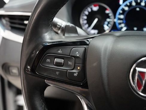 Used 2024 Buick Enclave Premium image 21