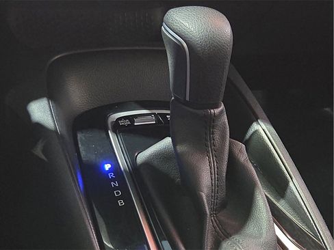 Certified 2024 Toyota Corolla SE image 20