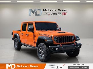 New 2025 Jeep Gladiator Mojave w/ Steel Bumper Group video 1