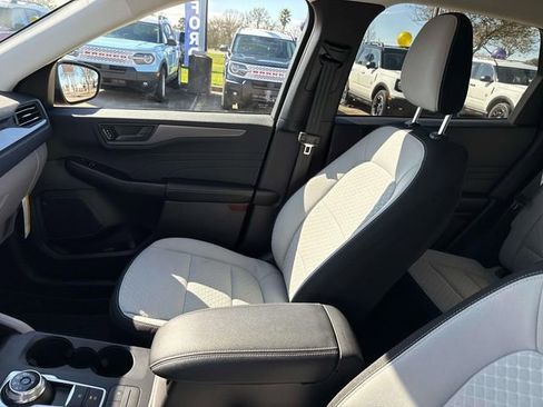 New 2025 Ford Escape Active FWD image 18