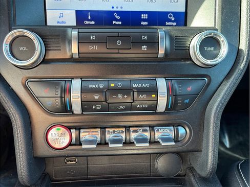 Used 2020 Ford Mustang Premium image 29