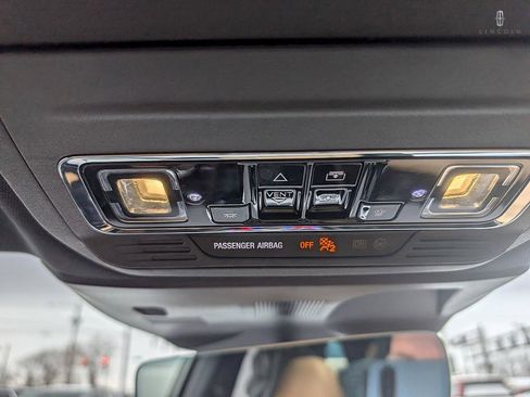 Used 2020 Lincoln Corsair Reserve w/ Equipment Group 202A image 24