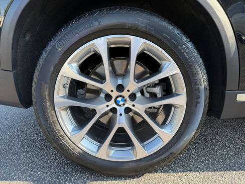 Used 2025 BMW X5 xDrive40i AWD/4WD image 17