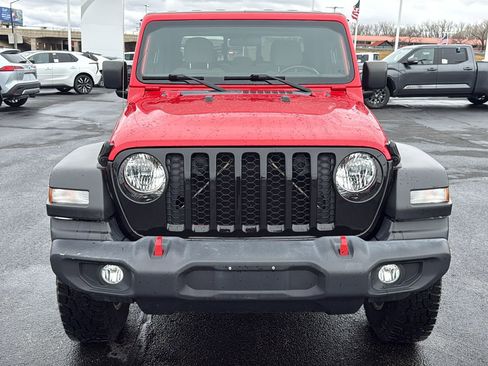 Used 2020 Jeep Gladiator Sport w/ Quick Order Package 23S image 2