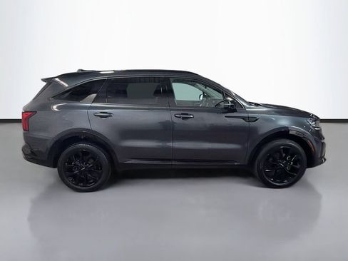 Used 2023 Kia Sorento SX AWD/4WD image 10